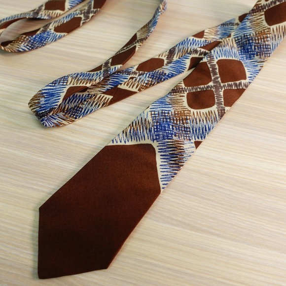 Vintage BALENCIAGA Neck Tie Mens Brown Slim Skinny Crosshatch Art Silk ENGLAND